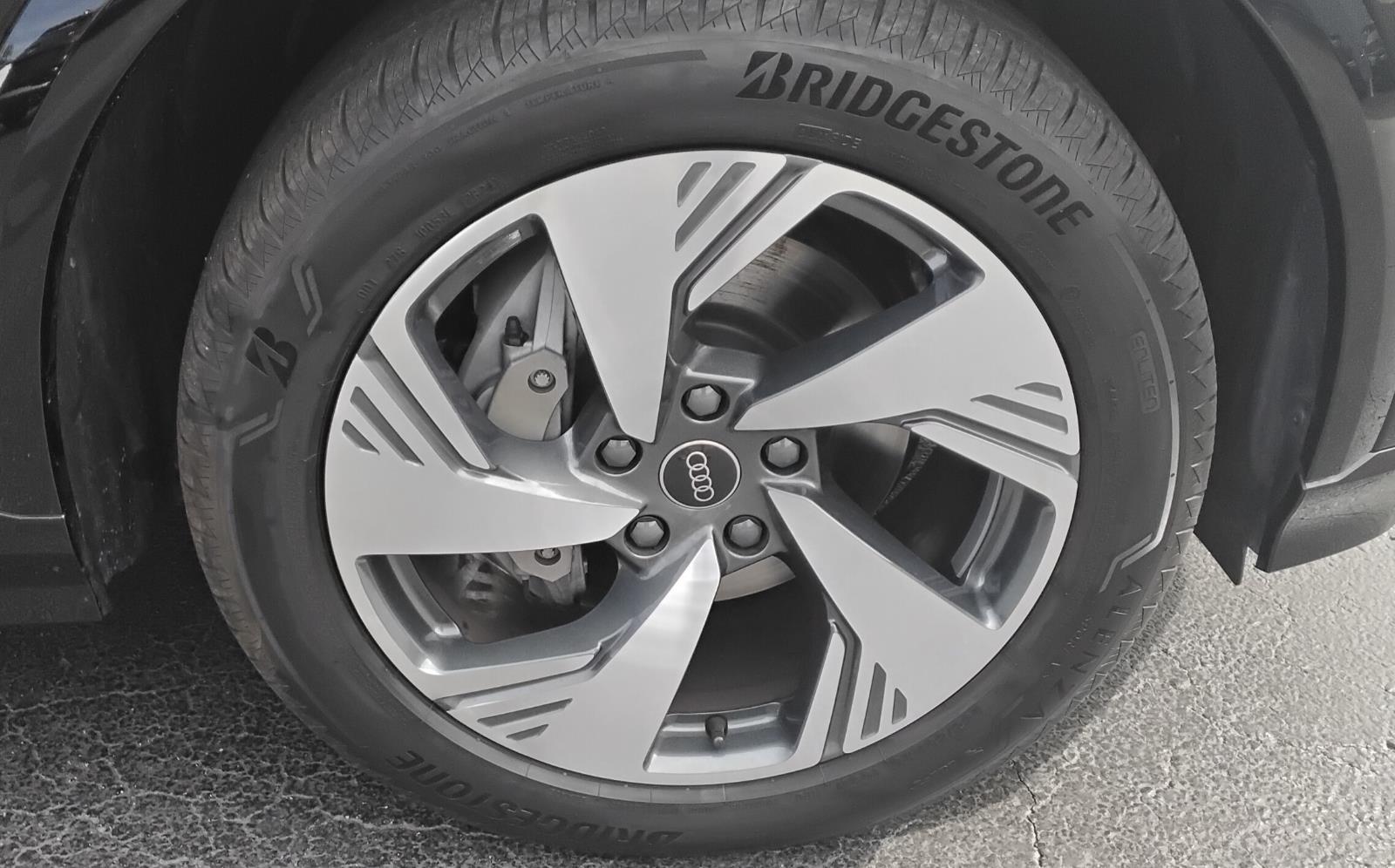 2025 Audi Q6 e-tron Premium Plus