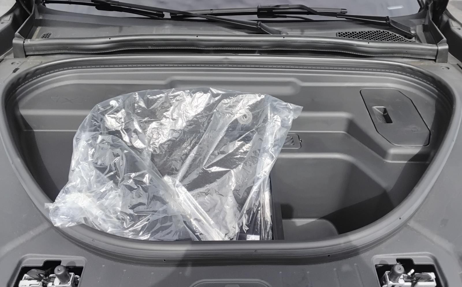 2025 Audi Q6 e-tron Premium Plus