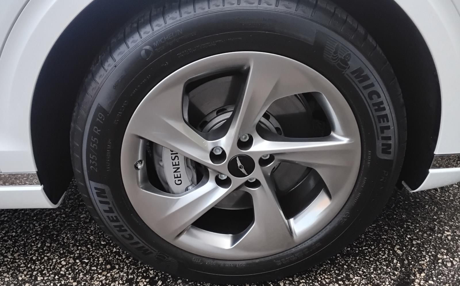 2026 Genesis GV70 2.5T Advanced