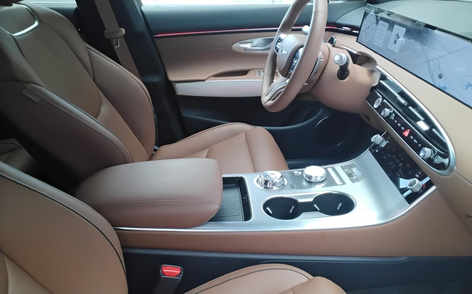 2026 Genesis GV70 2.5T Advanced