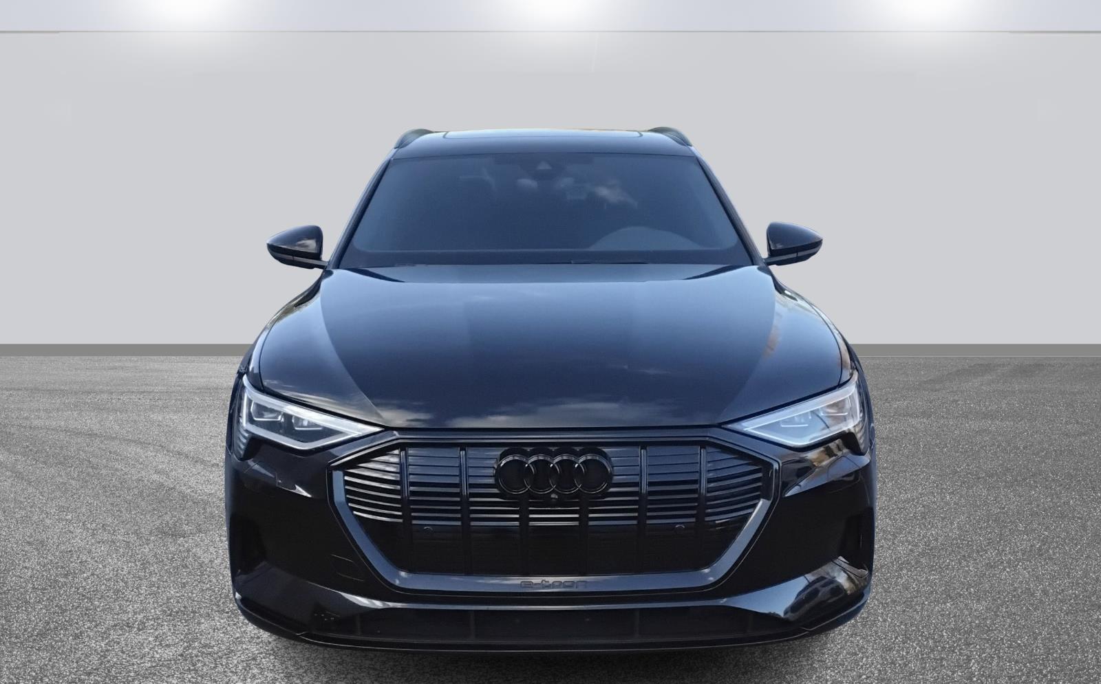 2023 Audi e-tron Premium Plus