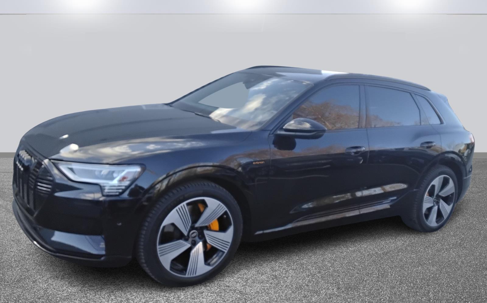 2023 Audi e-tron Premium Plus