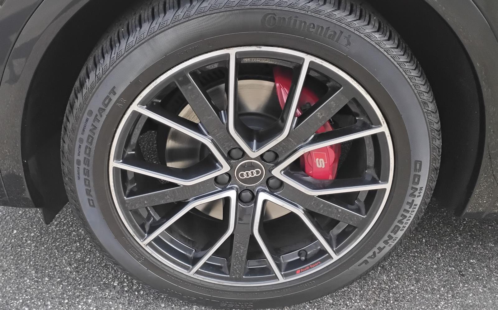 2023 Audi SQ5 Premium Plus