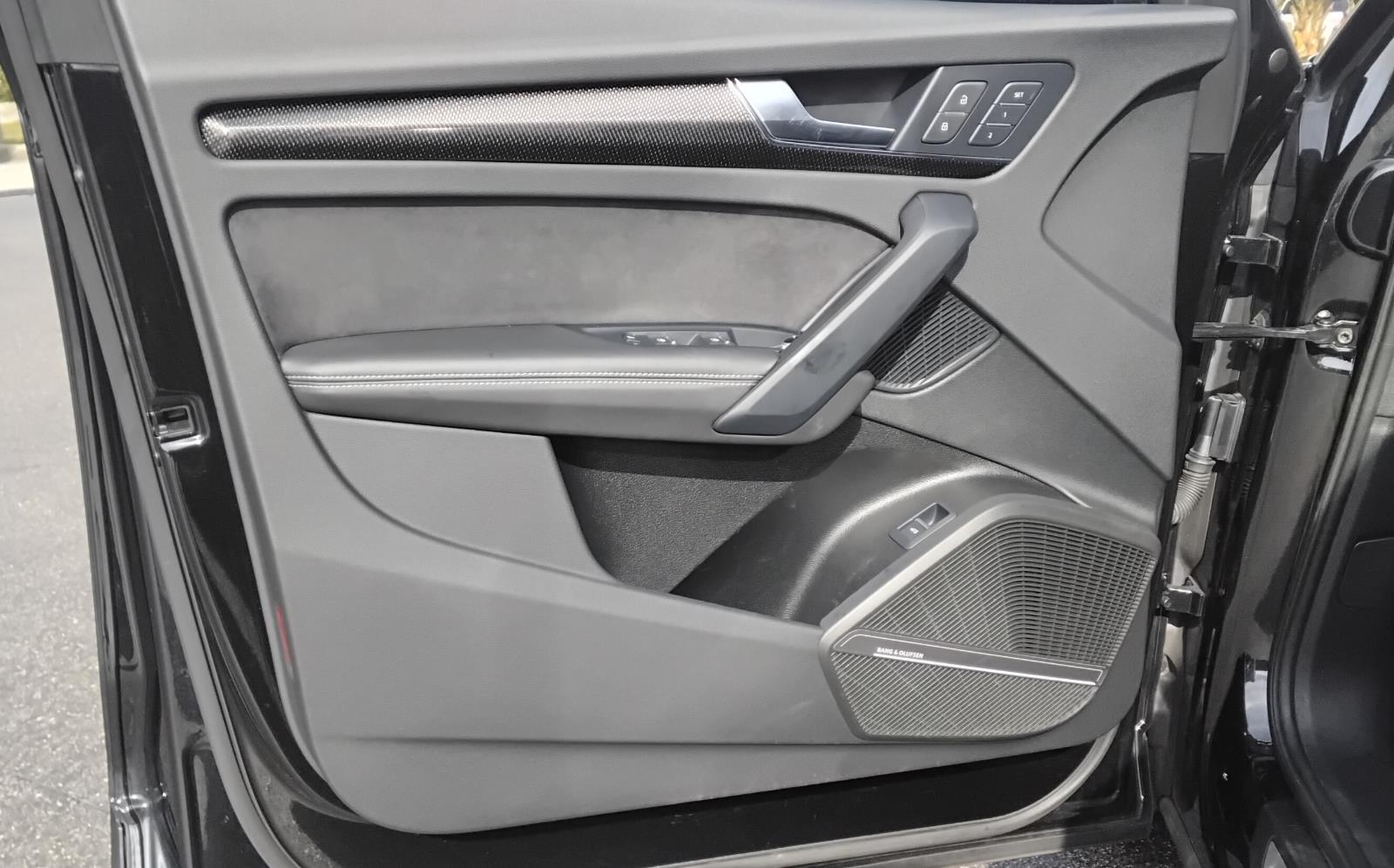 2023 Audi SQ5 Premium Plus