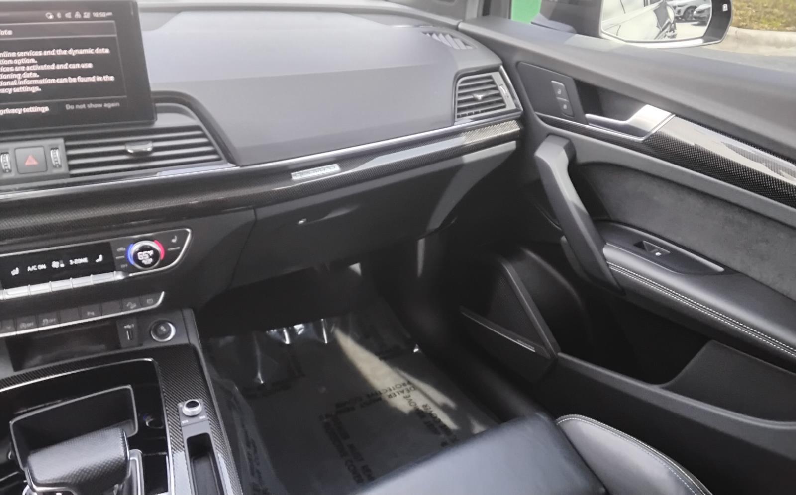 2023 Audi SQ5 Premium Plus