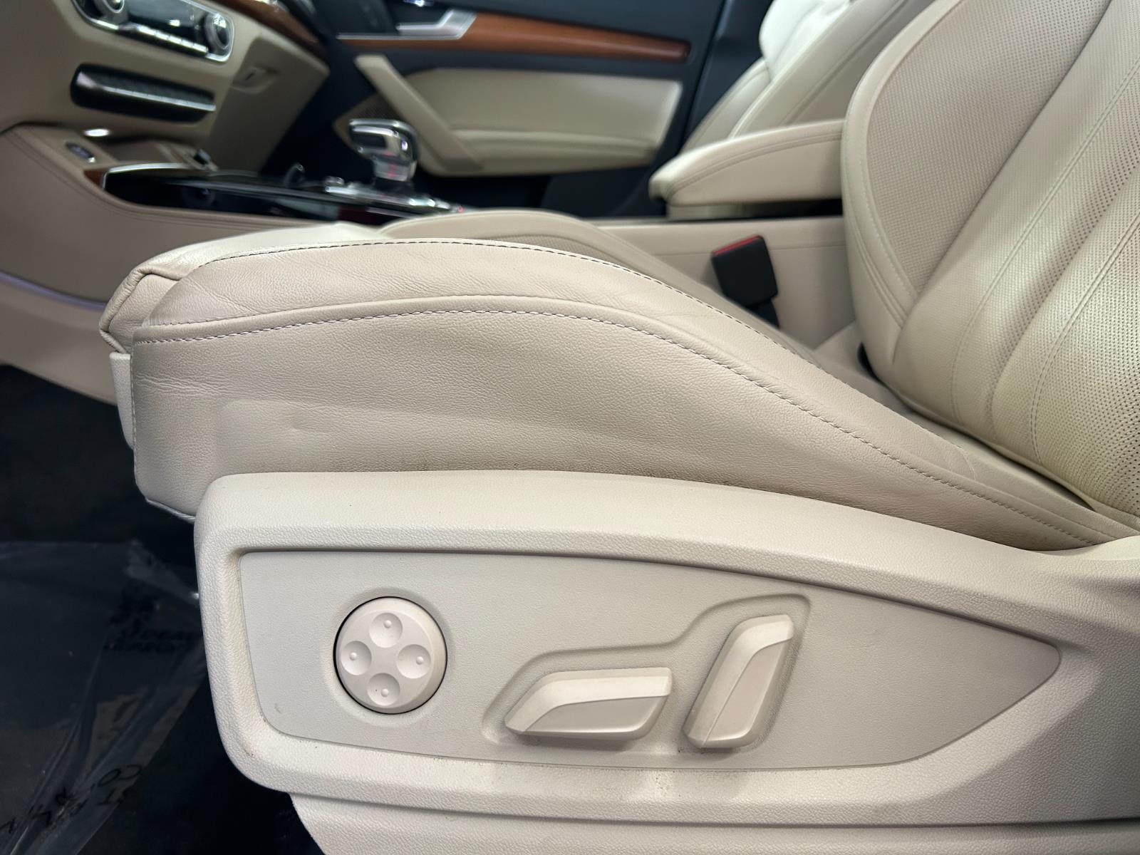 2023 Audi Q5 S line Premium Plus