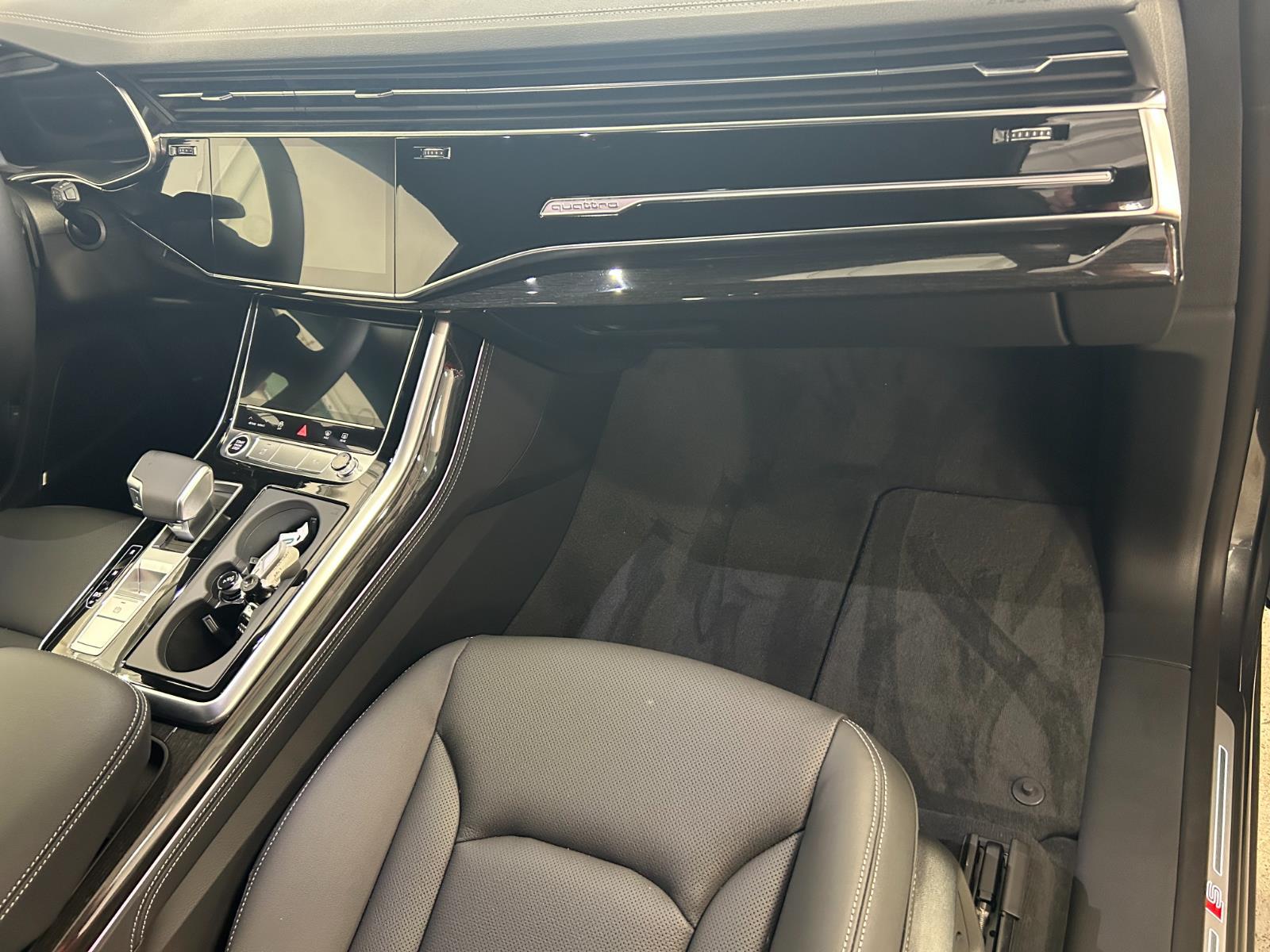 2026 Audi Q8 Premium Plus