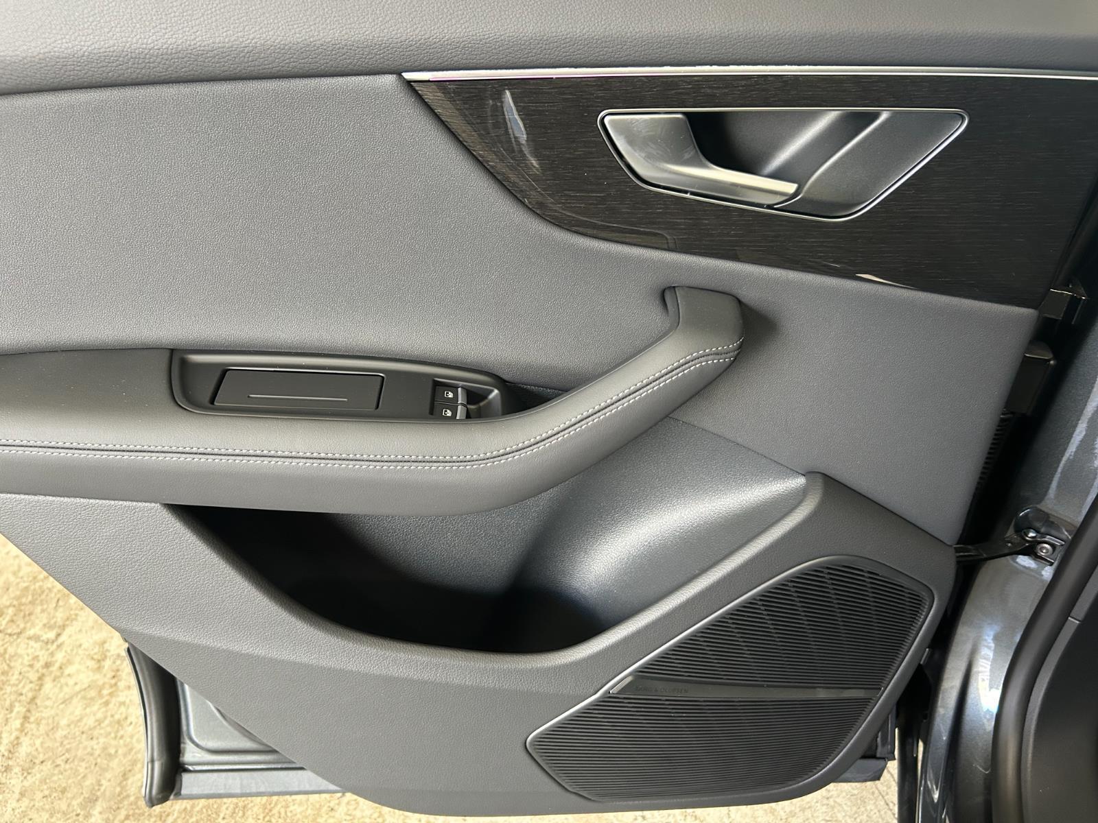 2026 Audi Q8 Premium Plus