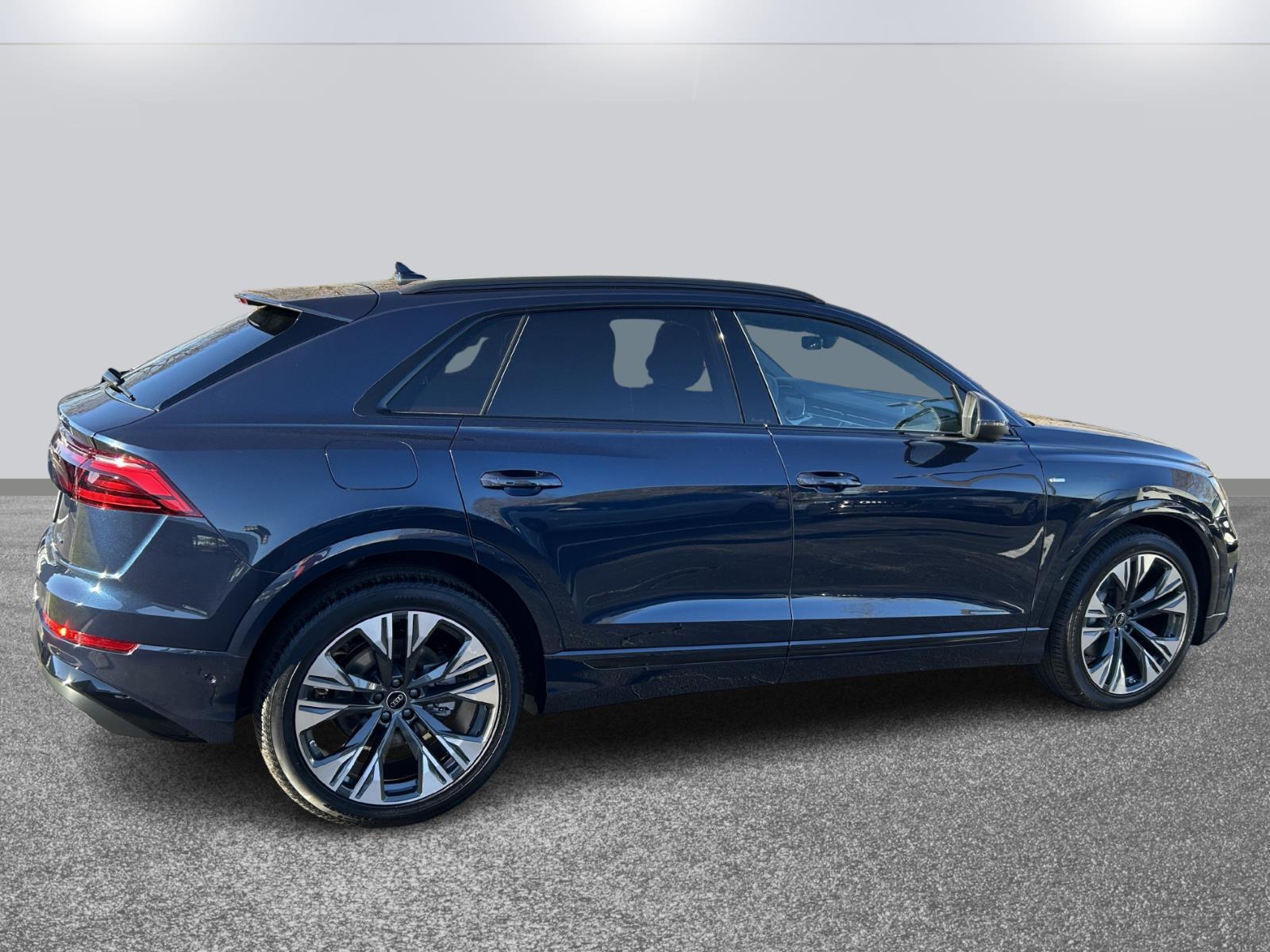 2026 Audi Q8 Premium Plus