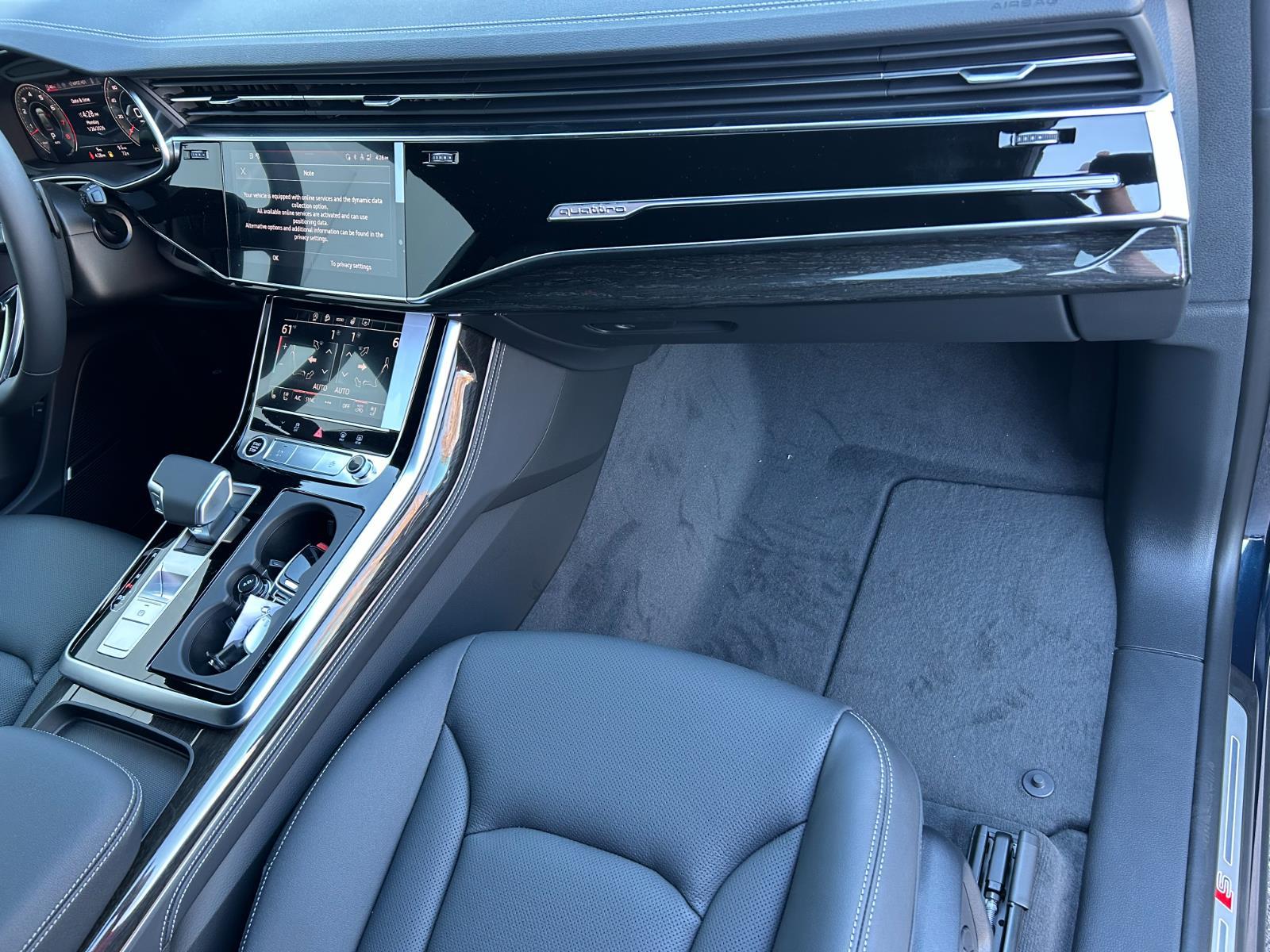 2026 Audi Q8 Premium Plus