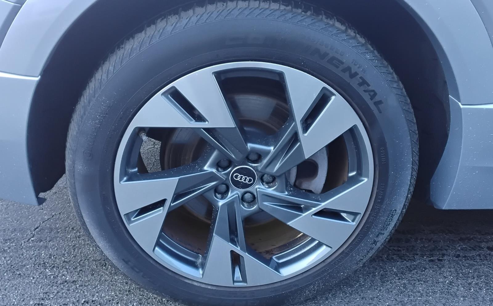 2022 Audi e-tron Premium