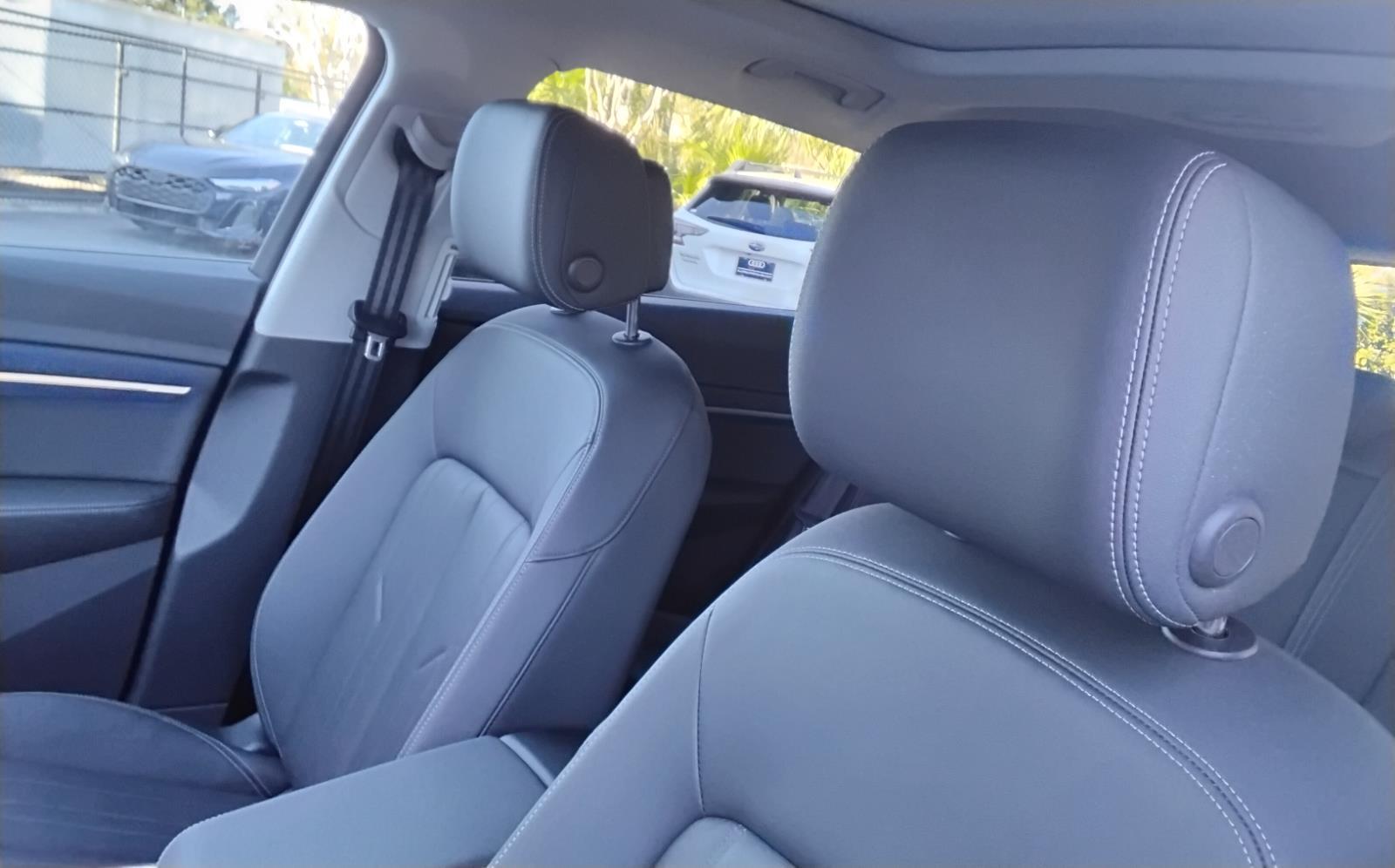 2022 Audi e-tron Premium