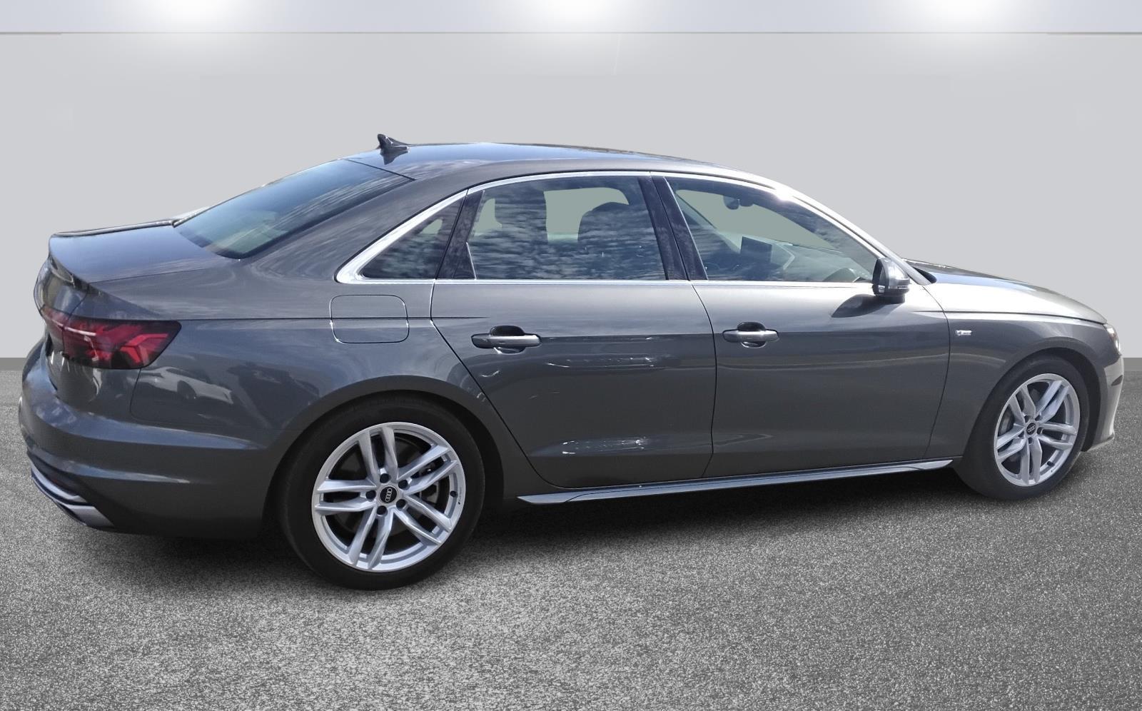 2023 Audi A4 Sedan S line Premium