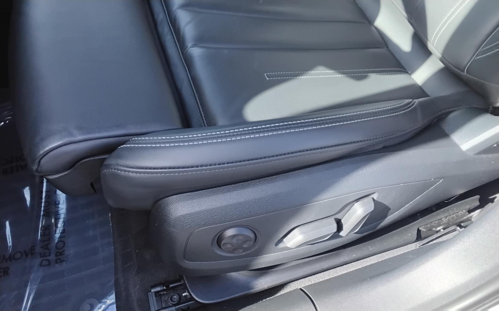 2023 Audi A4 Sedan S line Premium