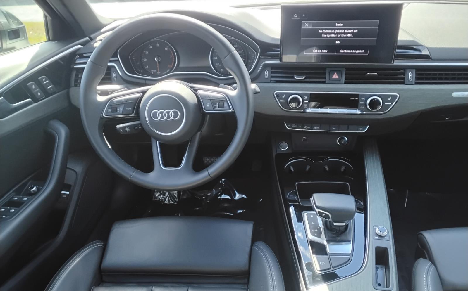 2023 Audi A4 Sedan S line Premium