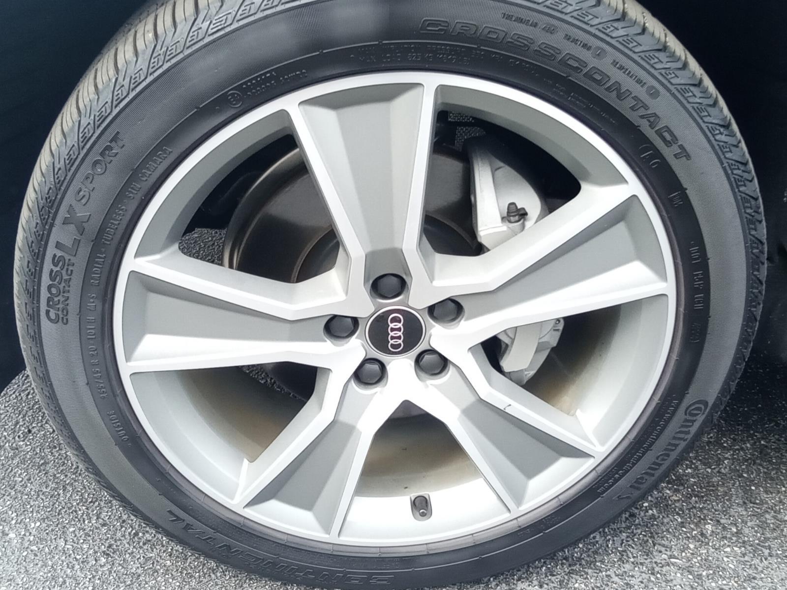 2025 Audi Q5 S line Premium