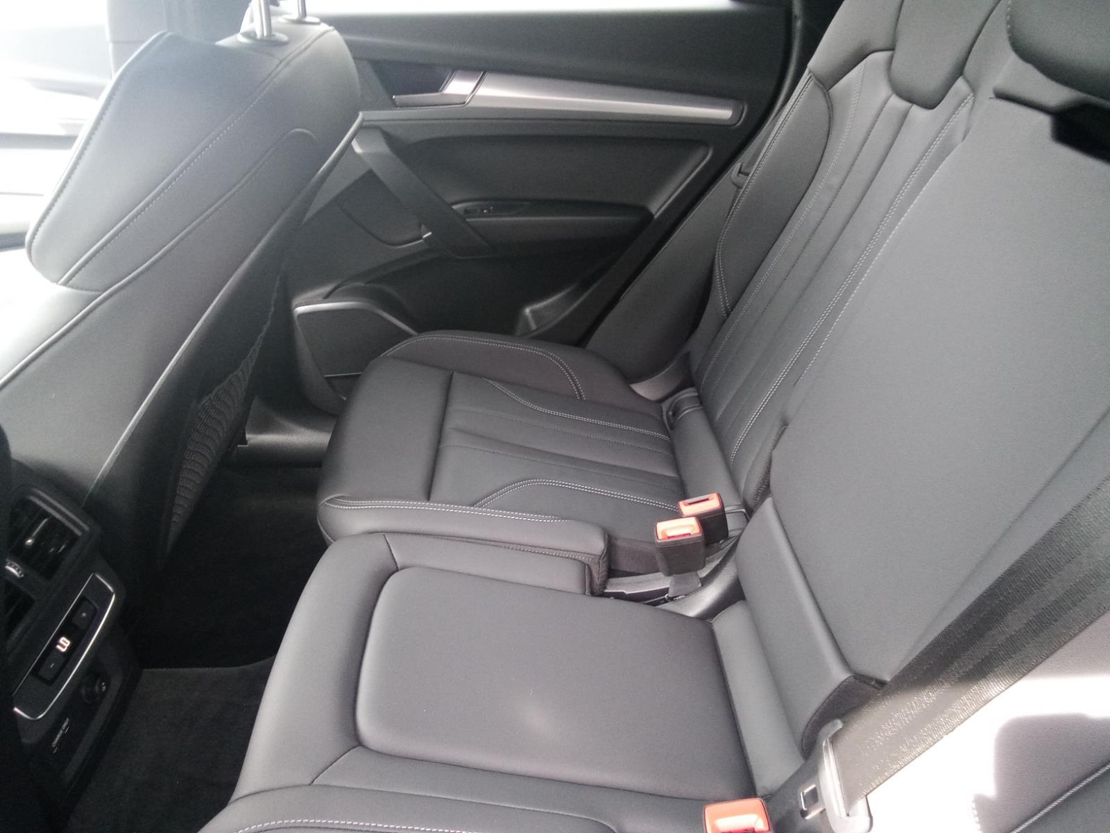 2025 Audi Q5 S line Premium