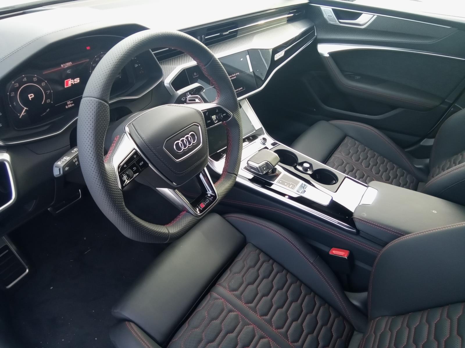 2025 Audi RS 7 performance