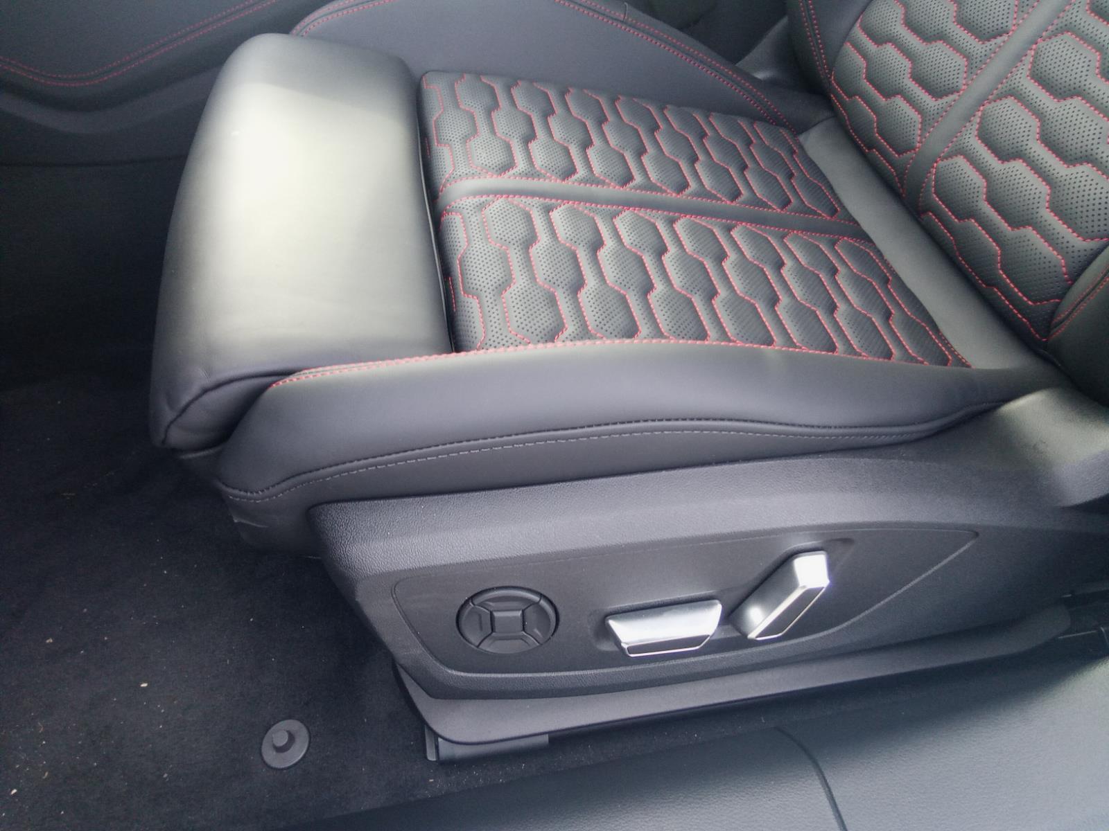 2025 Audi RS 7 performance