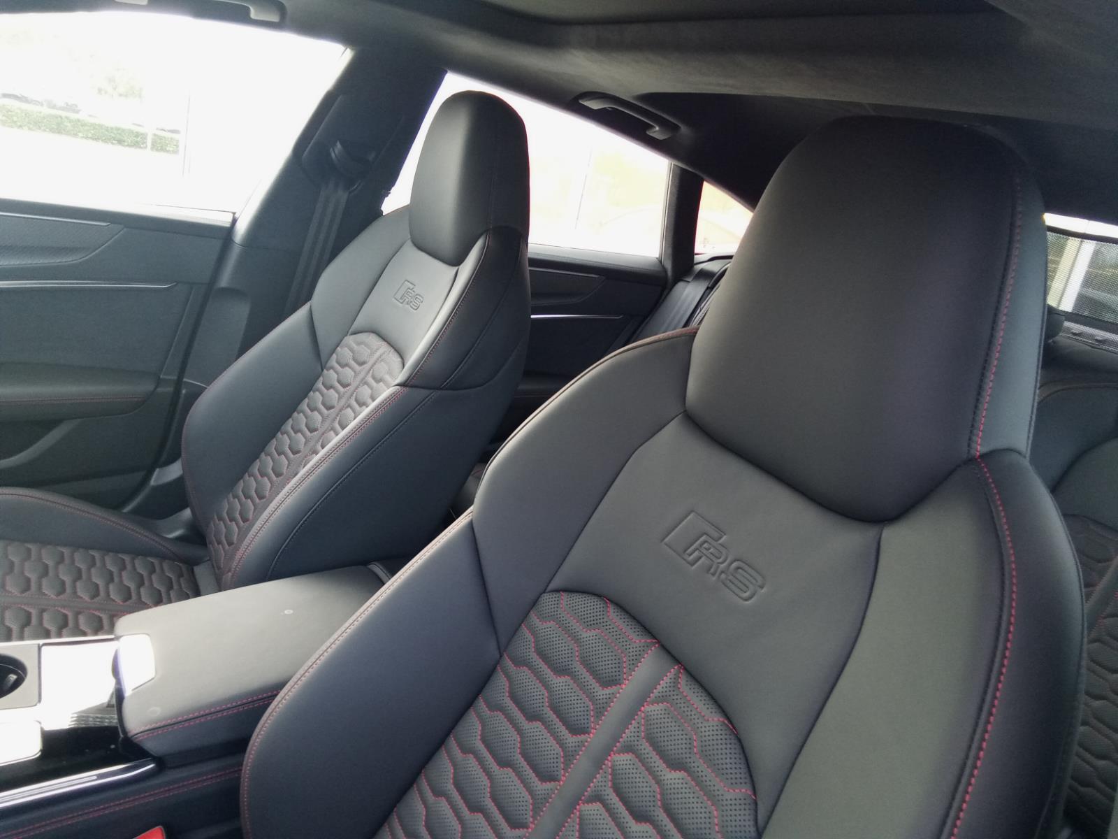 2025 Audi RS 7 performance