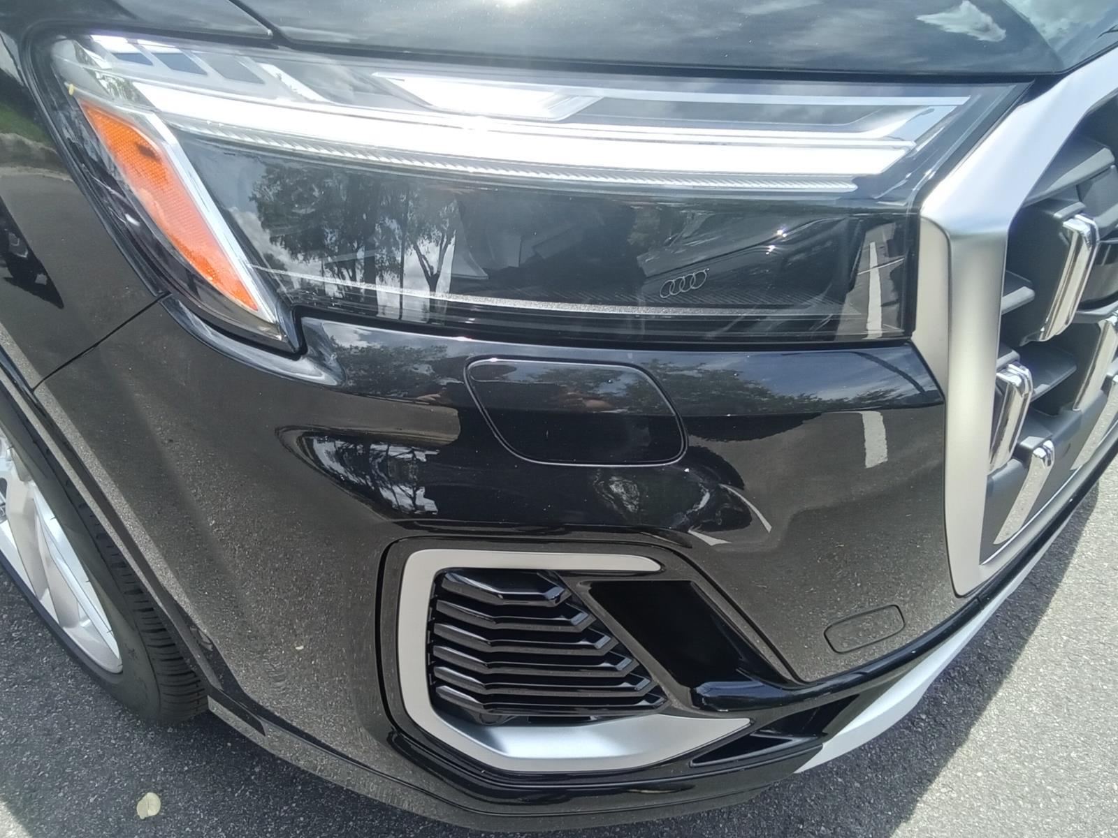 2025 Audi Q7 Premium Plus