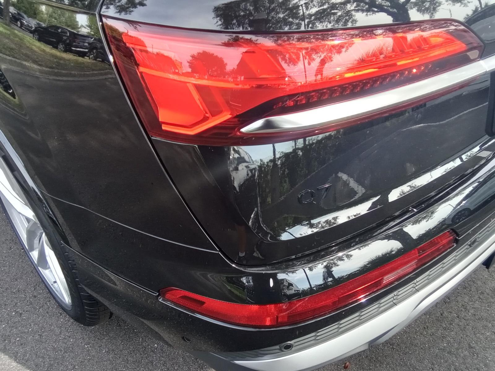 2025 Audi Q7 Premium Plus