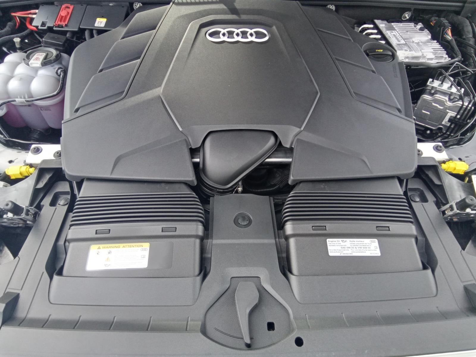 2025 Audi Q7 Premium Plus