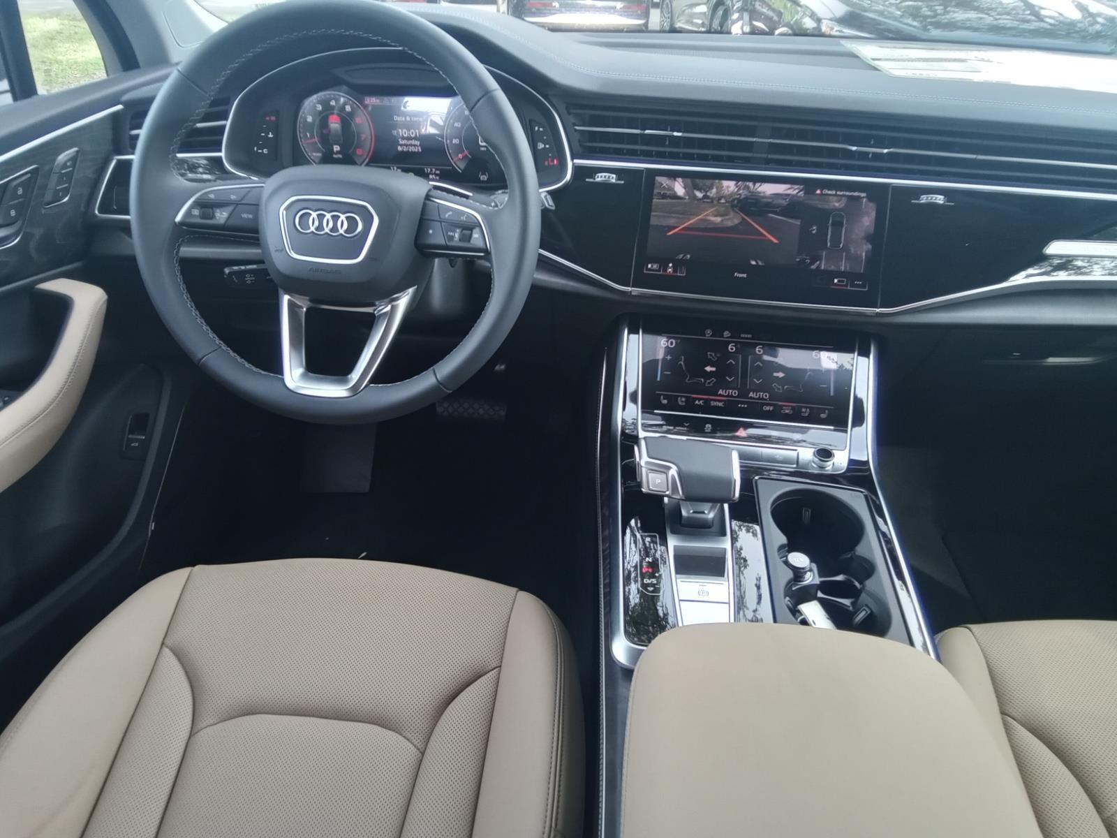 2025 Audi Q7 Premium Plus