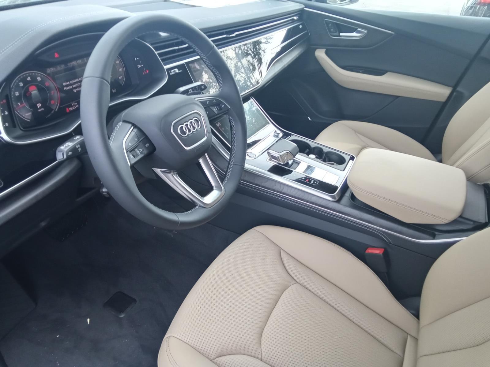 2025 Audi Q7 Premium Plus