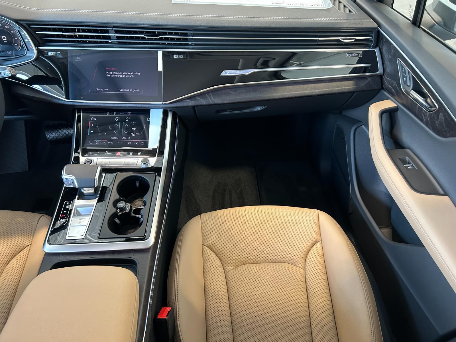 2025 Audi Q7 Premium Plus