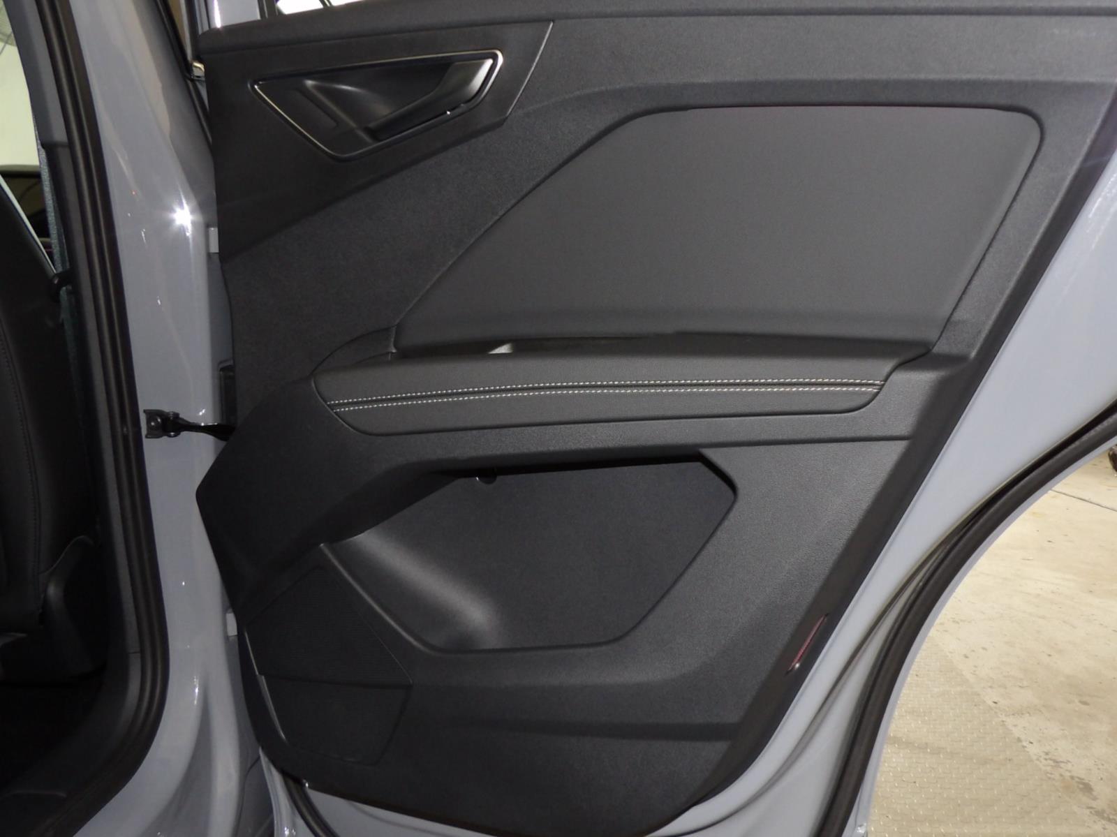 2024 Audi Q4 e-tron Premium Plus