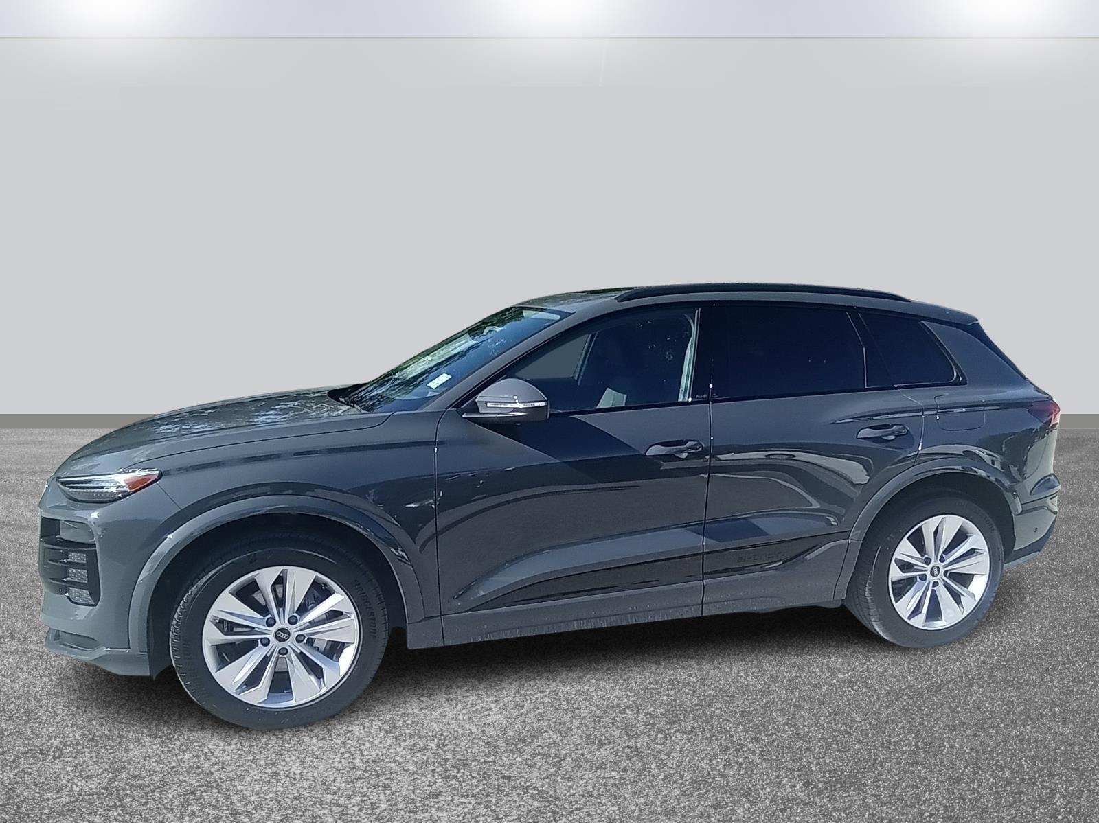 2025 Audi Q6 e-tron Premium Plus