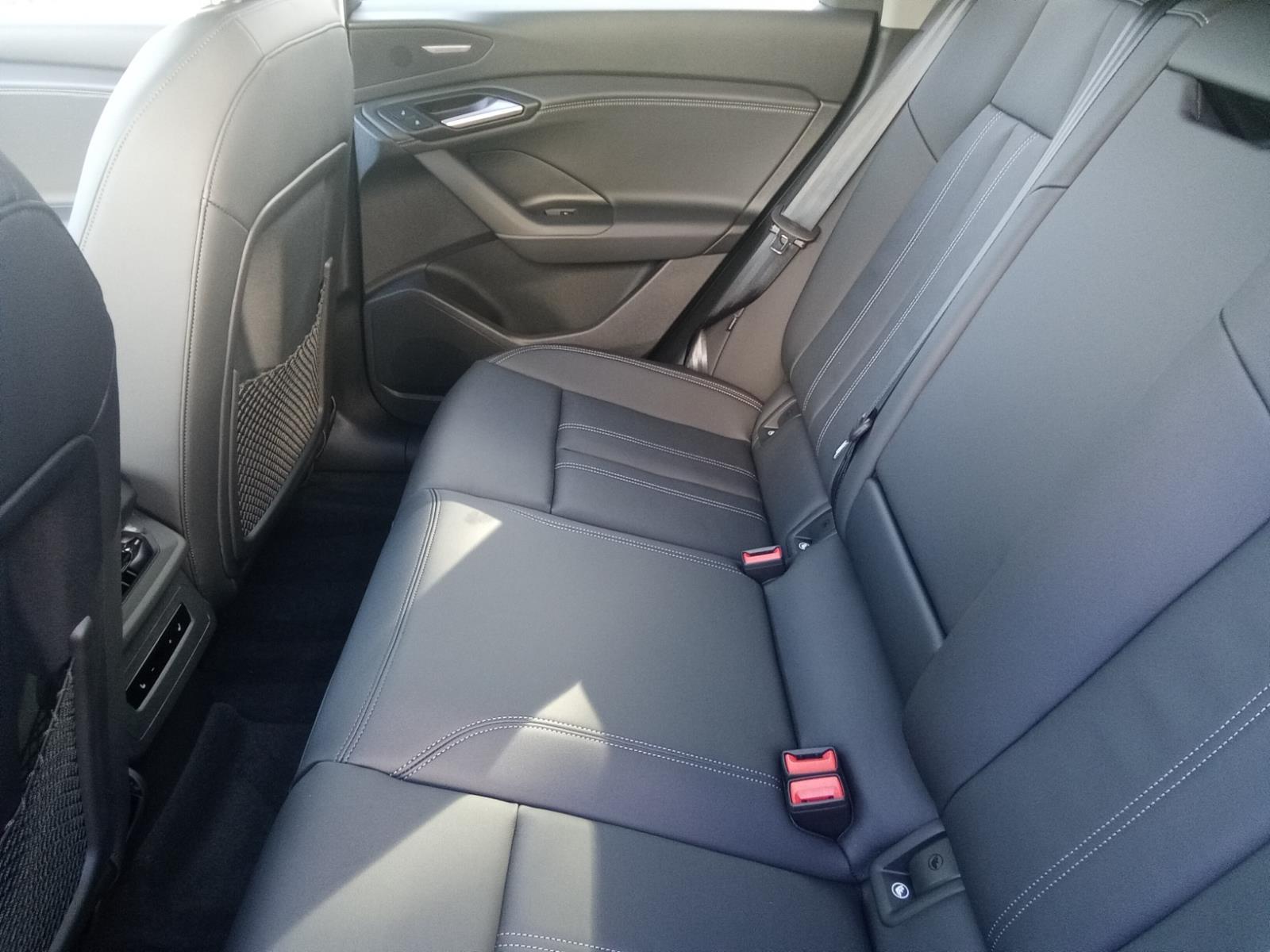 2025 Audi Q6 e-tron Premium Plus