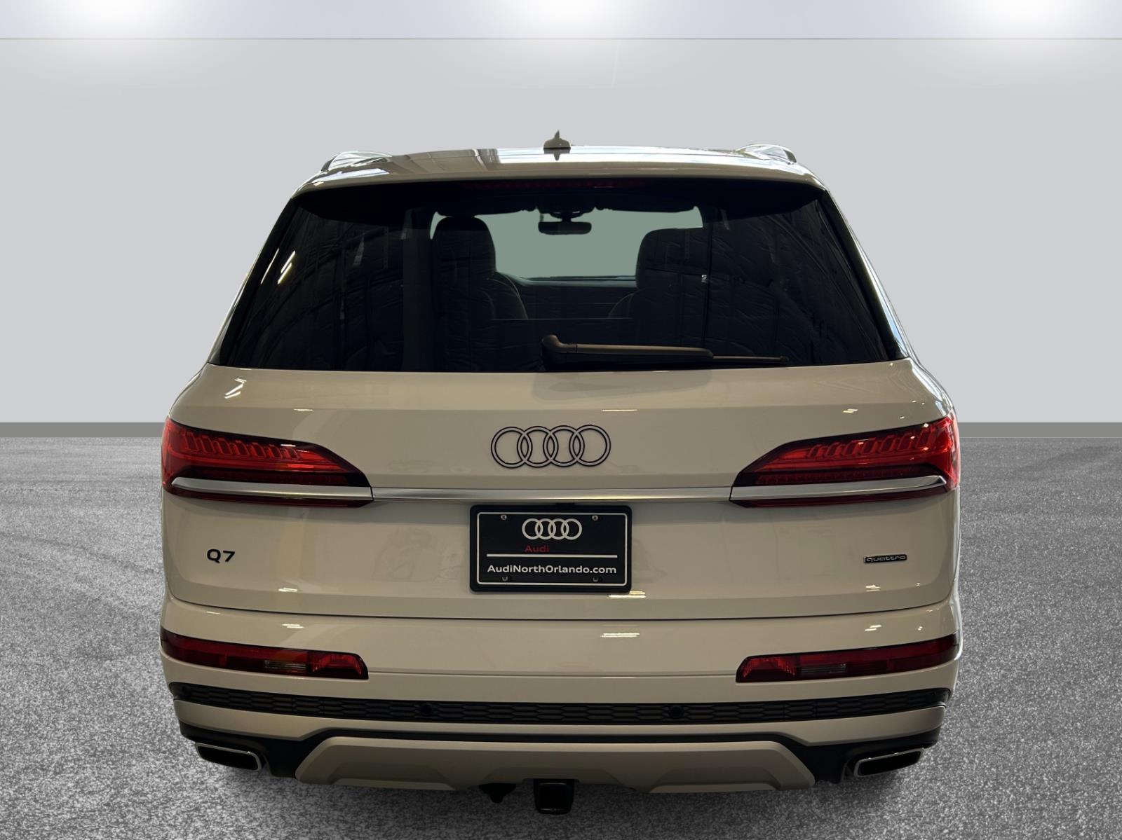 2025 Audi Q7 Premium Plus