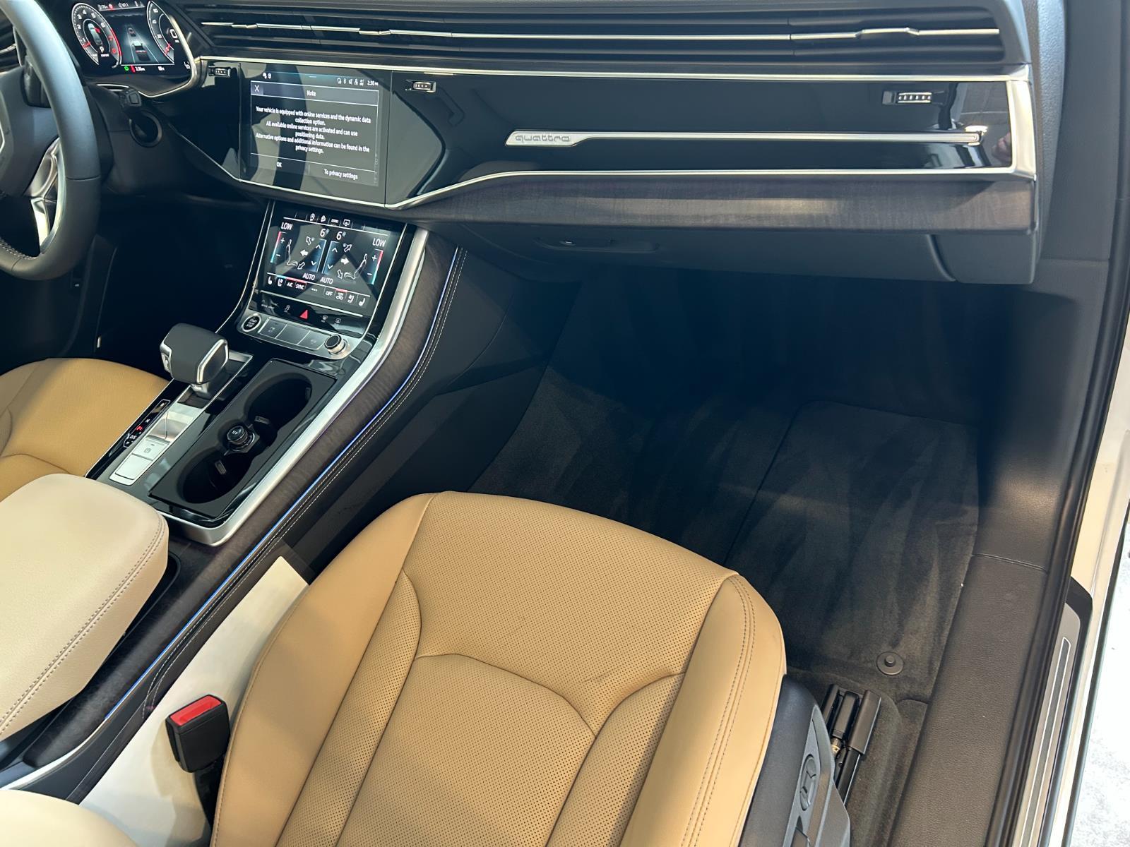 2025 Audi Q7 Premium Plus