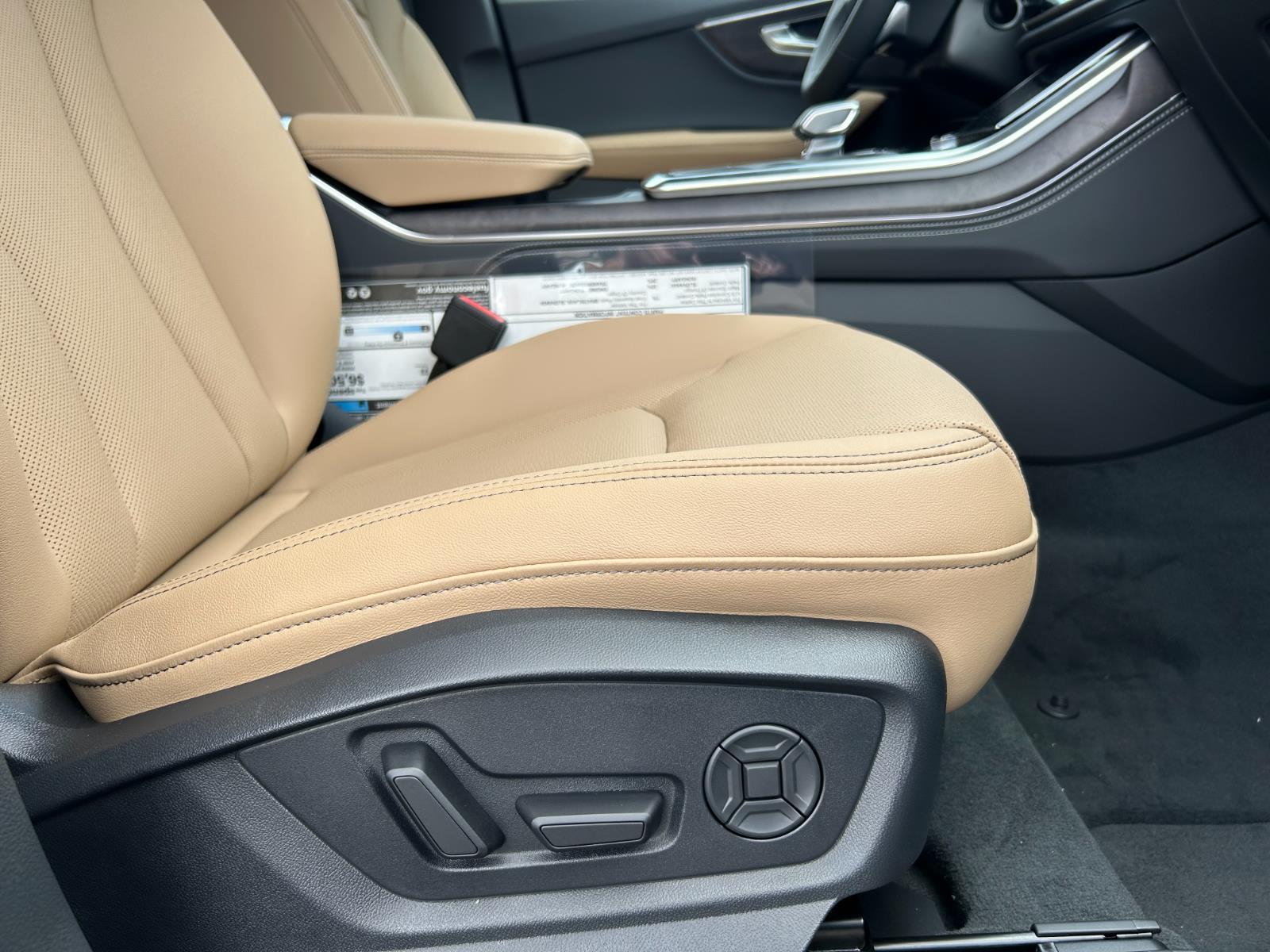 2025 Audi Q7 Premium Plus