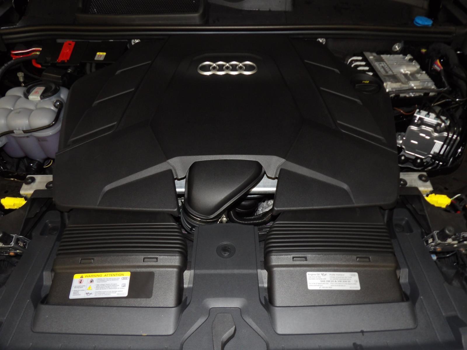 2025 Audi Q7 Premium Plus