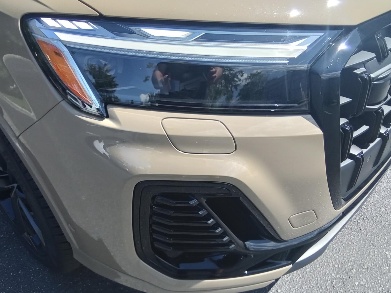 2025 Audi Q7 Premium Plus