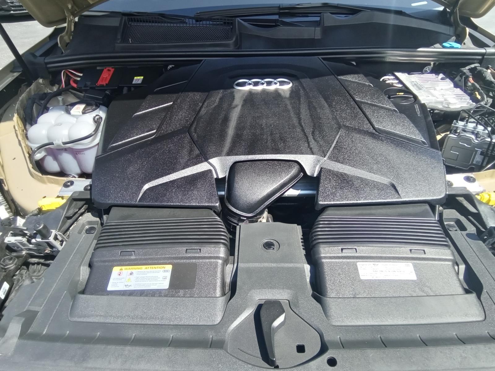 2025 Audi Q7 Premium Plus