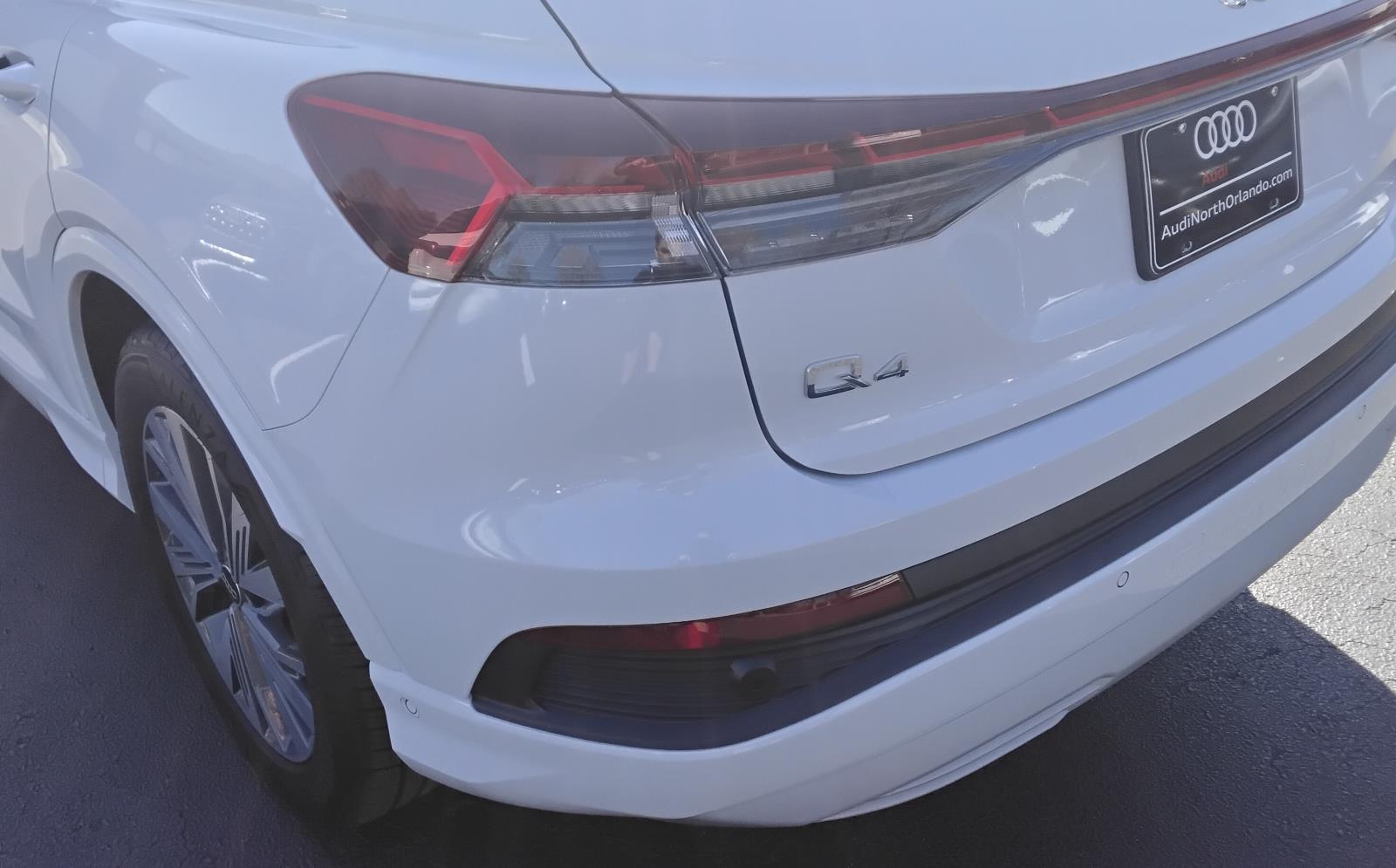 2024 Audi Q4 e-tron Premium Plus