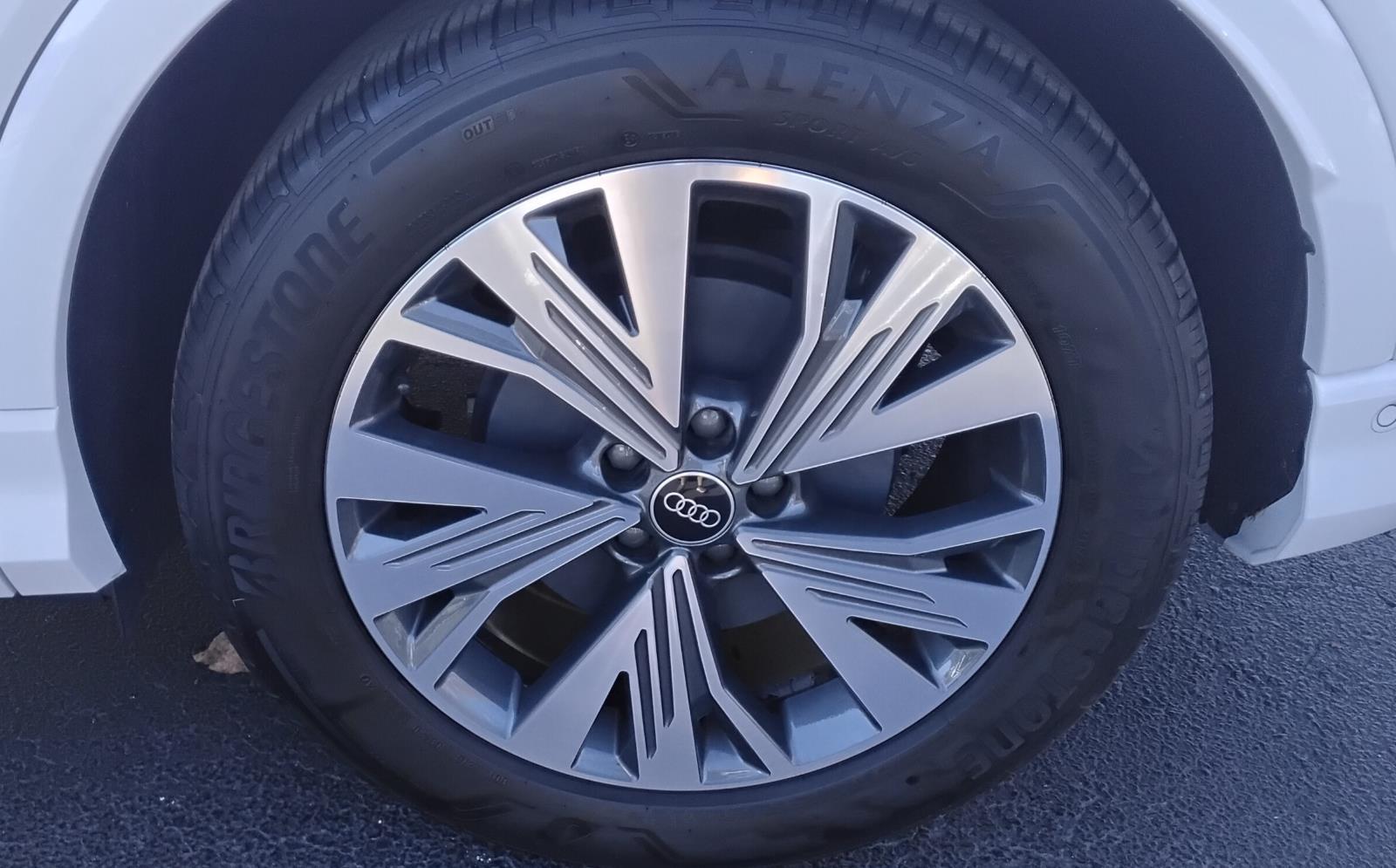 2024 Audi Q4 e-tron Premium Plus