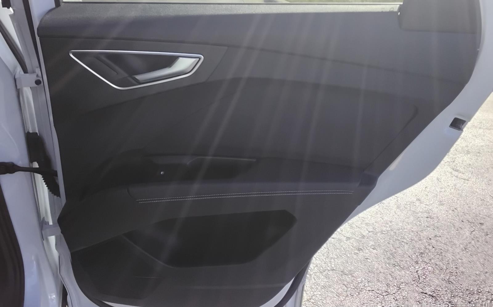 2024 Audi Q4 e-tron Premium Plus