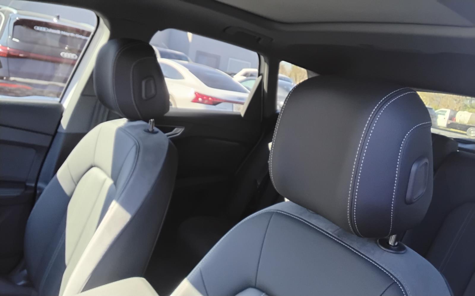 2024 Audi Q4 e-tron Premium Plus