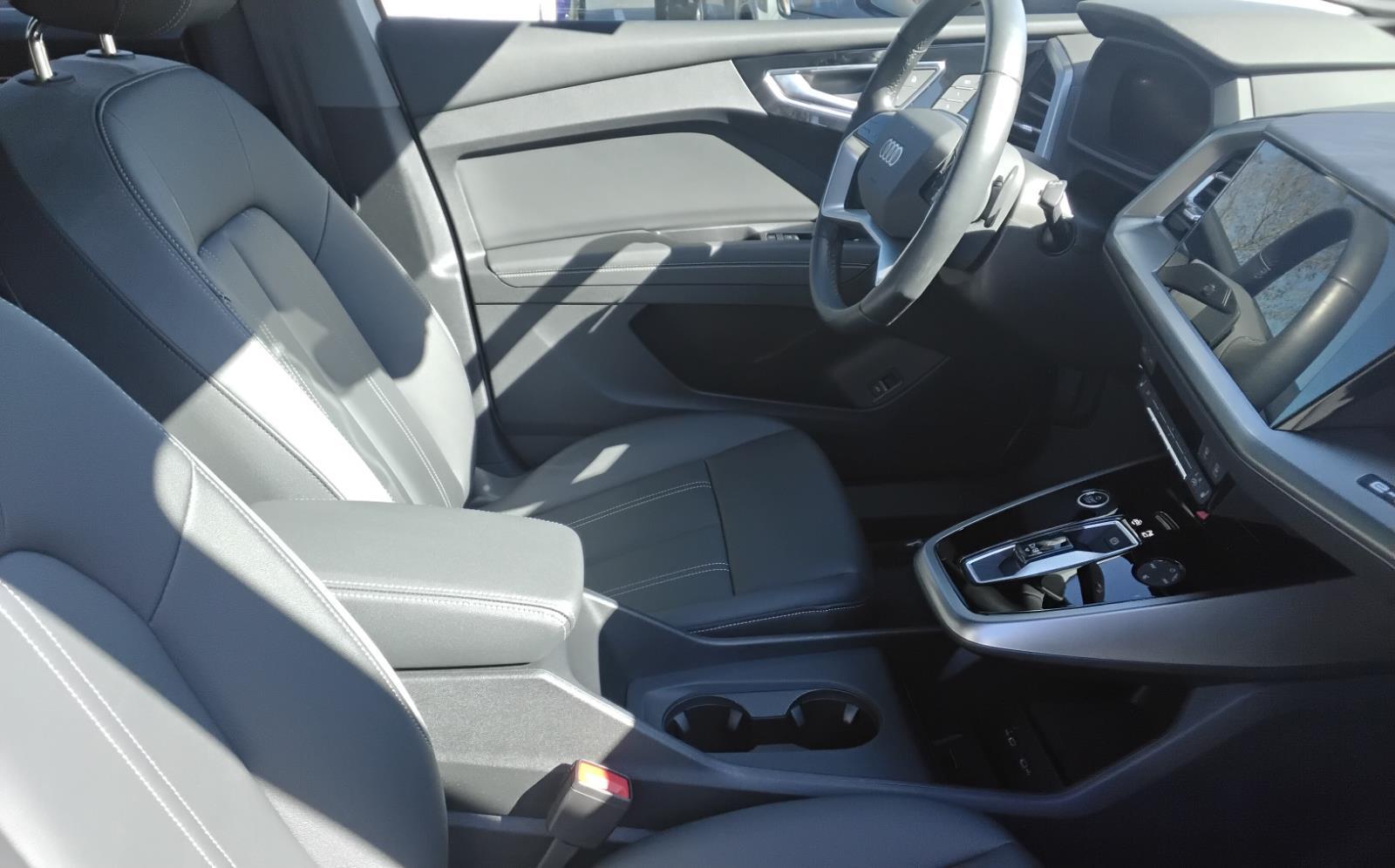 2024 Audi Q4 e-tron Premium Plus