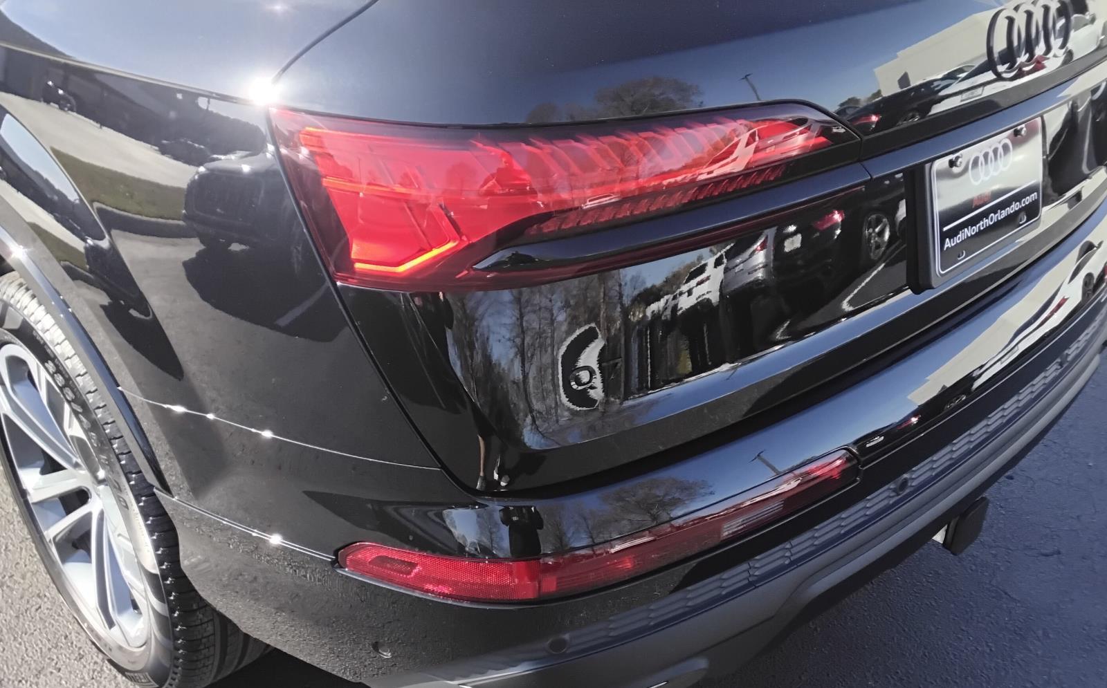 2026 Audi Q7 Premium