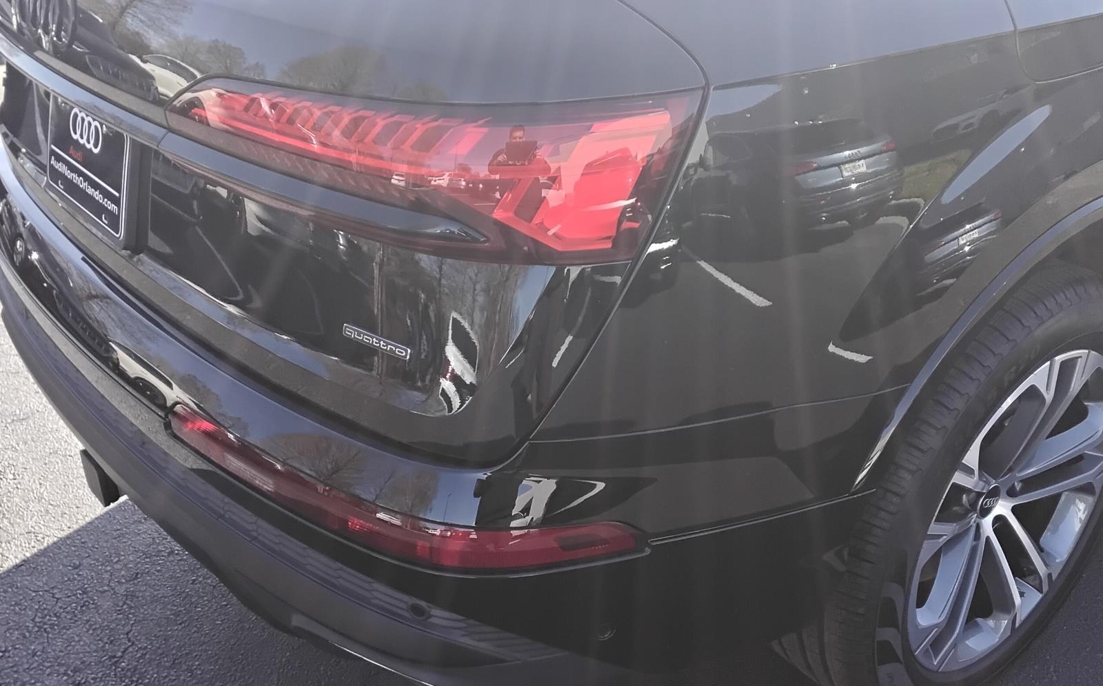 2026 Audi Q7 Premium