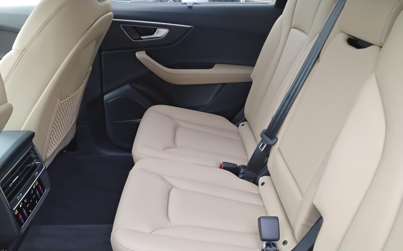 2026 Audi Q7 Premium Plus