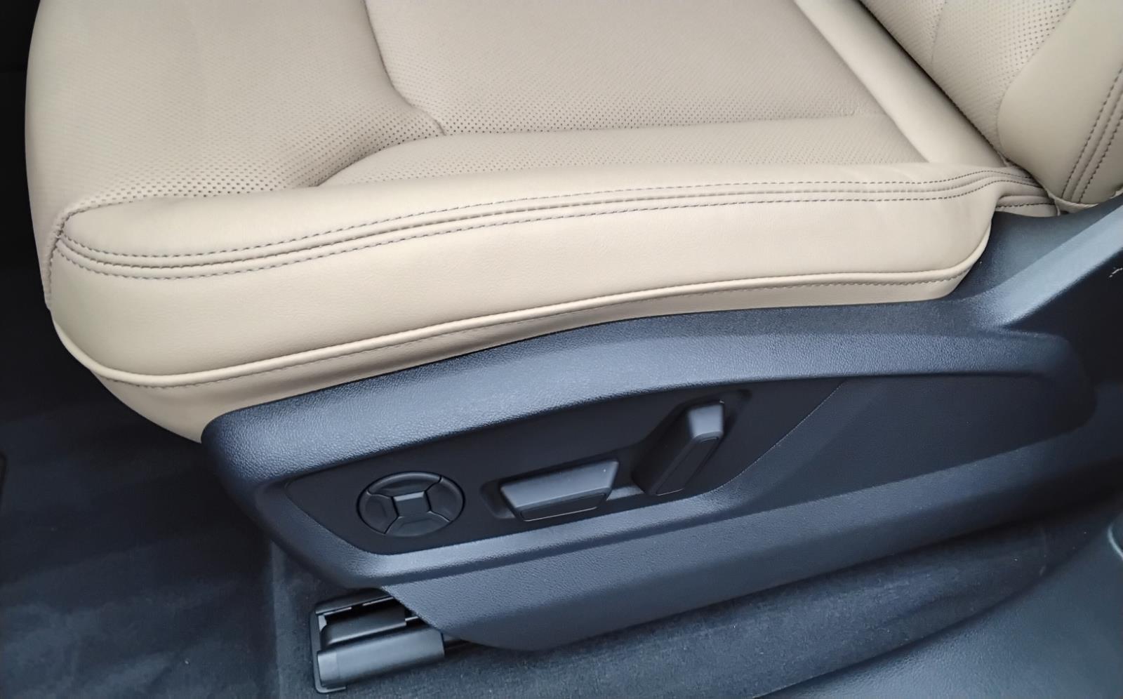 2026 Audi Q7 Premium Plus