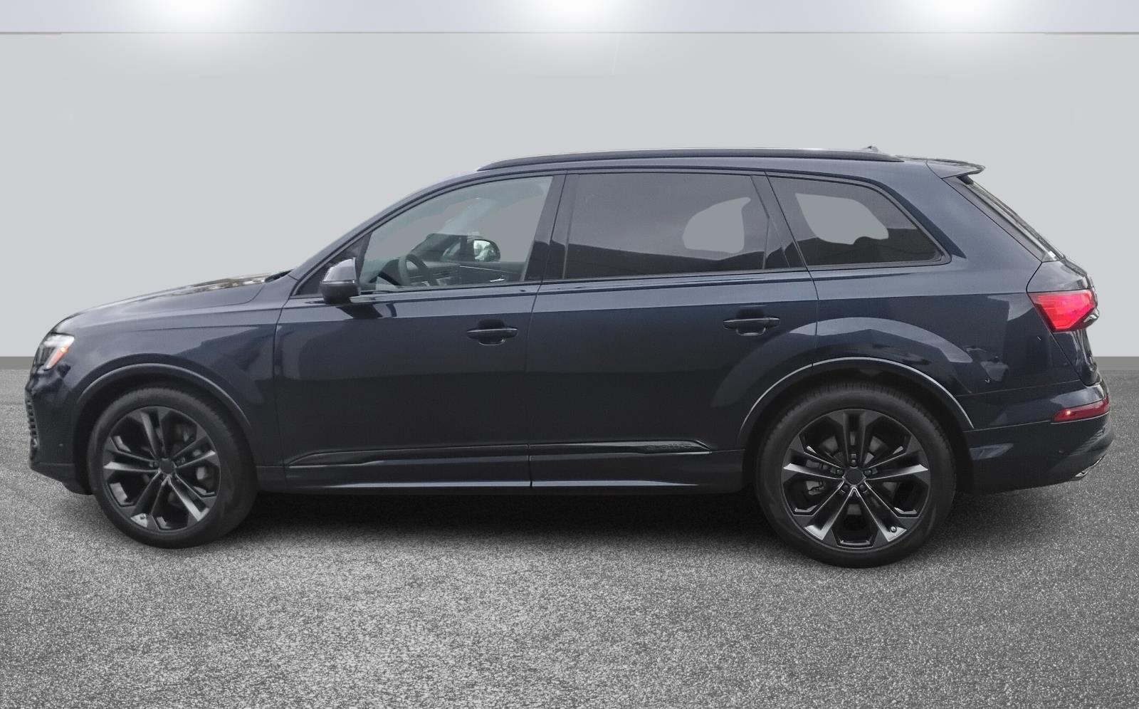 2026 Audi Q7 Premium Plus