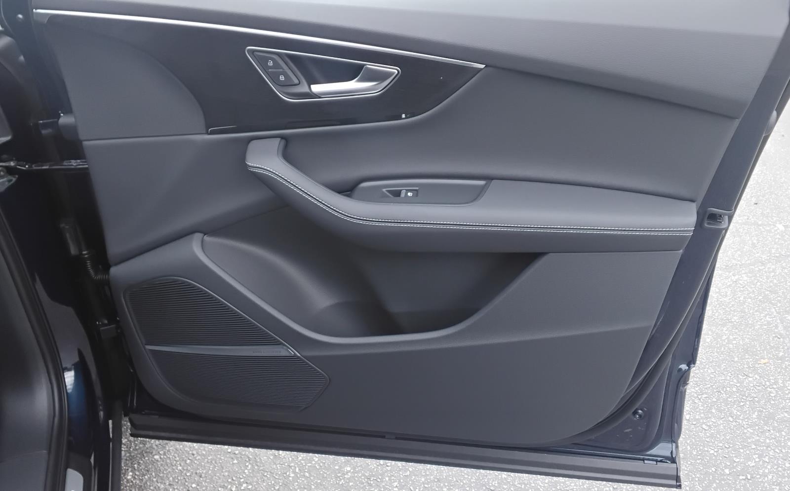 2026 Audi Q7 Premium Plus